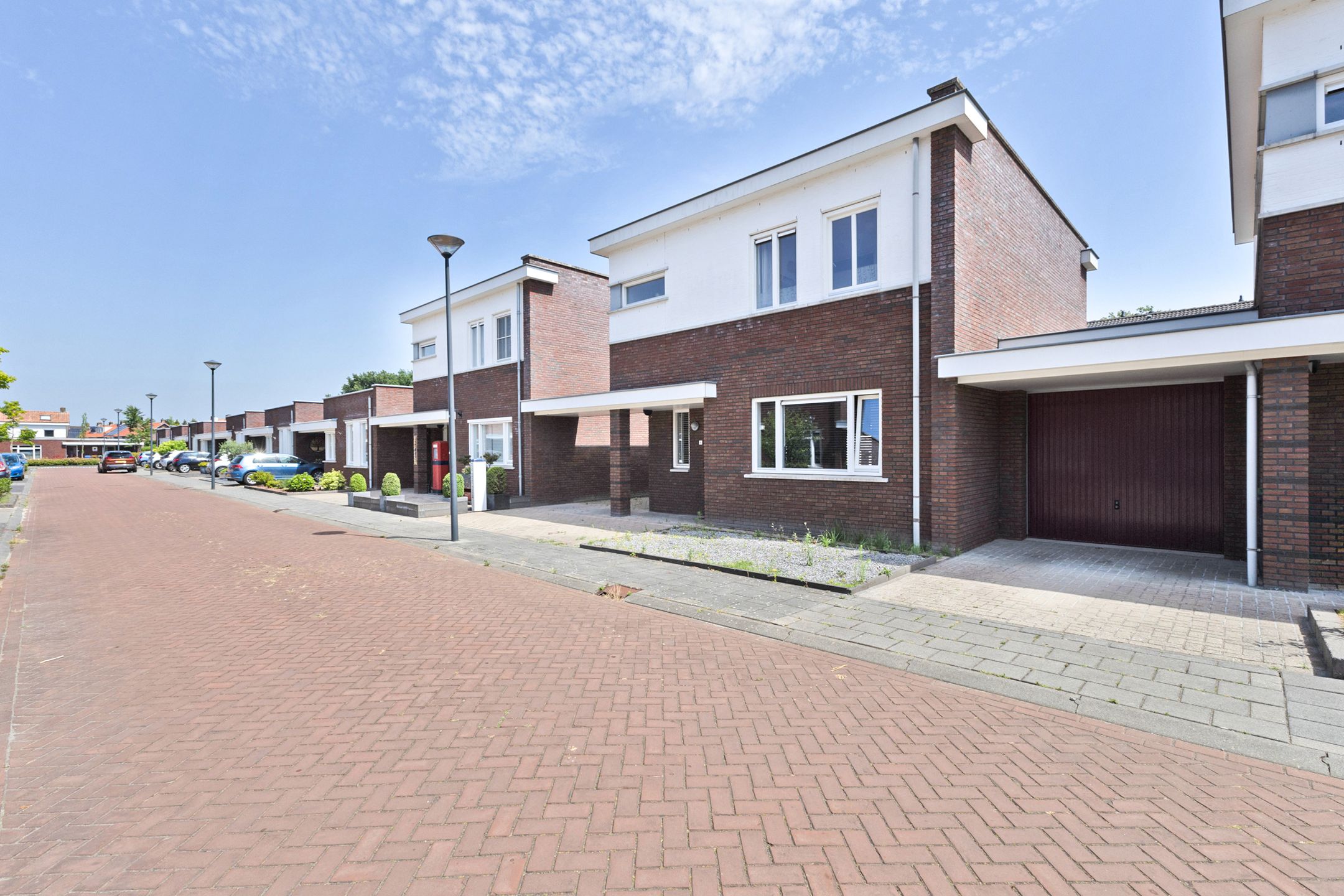 Photo 36 of Egbert van Drielststraat 4