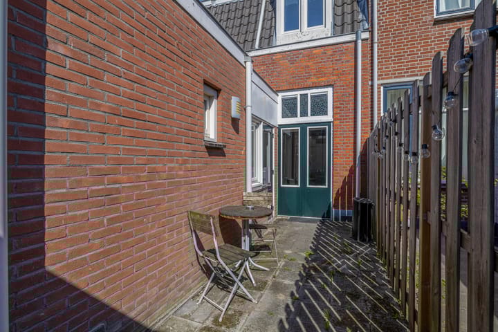 Foto 22 van Dahliastraat 14