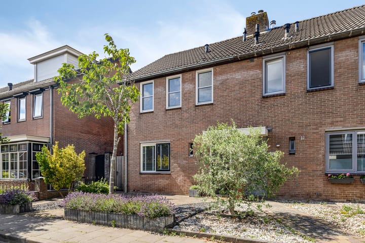 Foto 6 van Leuvenstraat 20