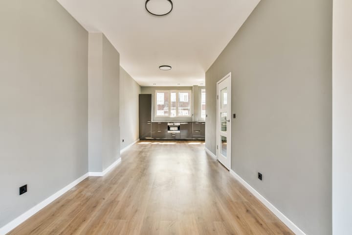 Foto 14 van Bas Jungeriusstraat 74-C