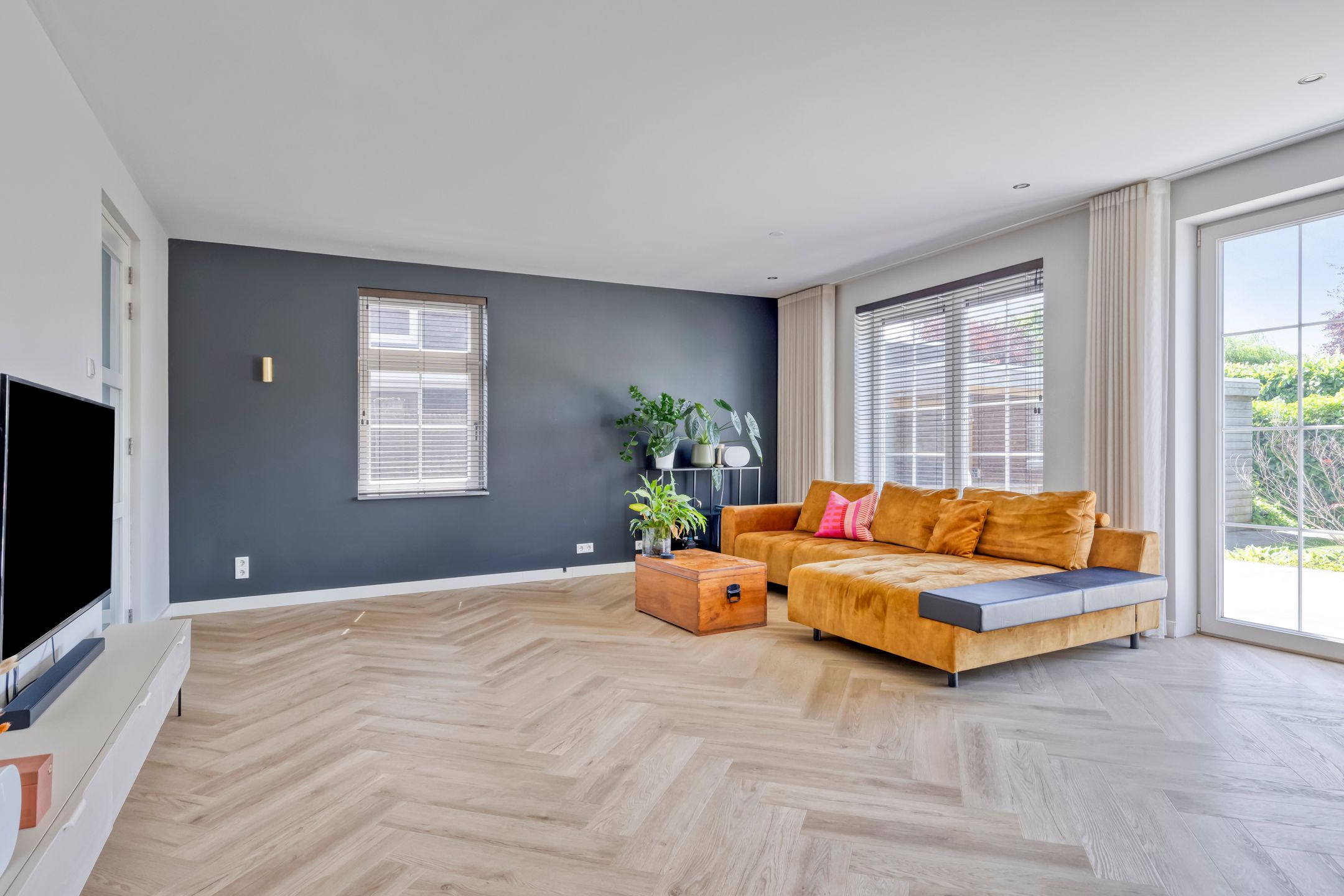 Foto 9 van Spinnewiel 8