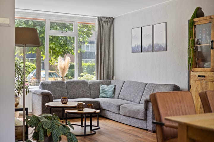 Photo 7 of Zwaluwstraat 28