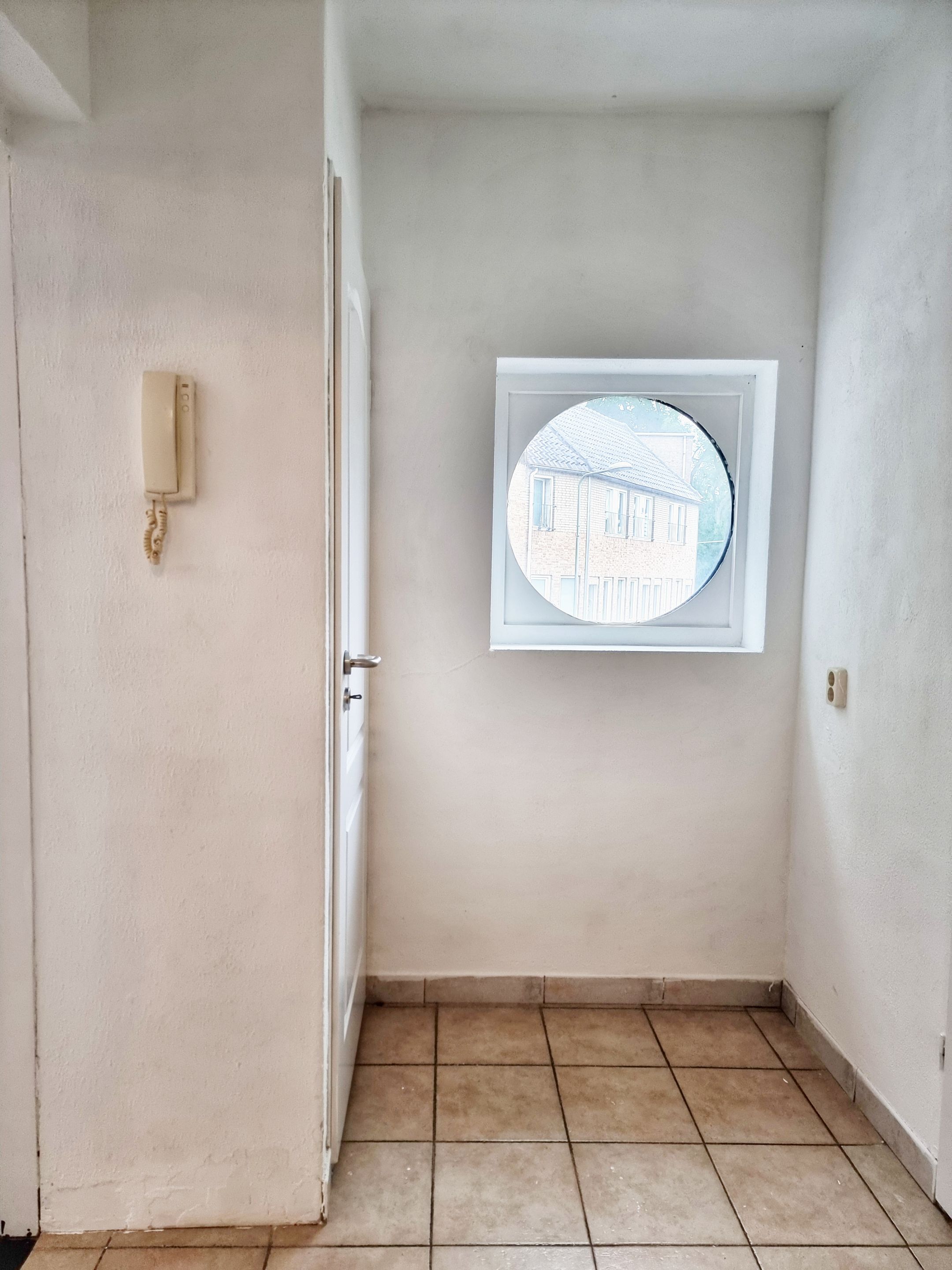 Photo 6 of Kerkraderstraat 3-A