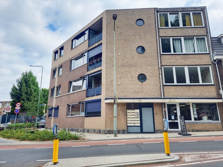 Foto 23 van Kerkraderstraat 3-A