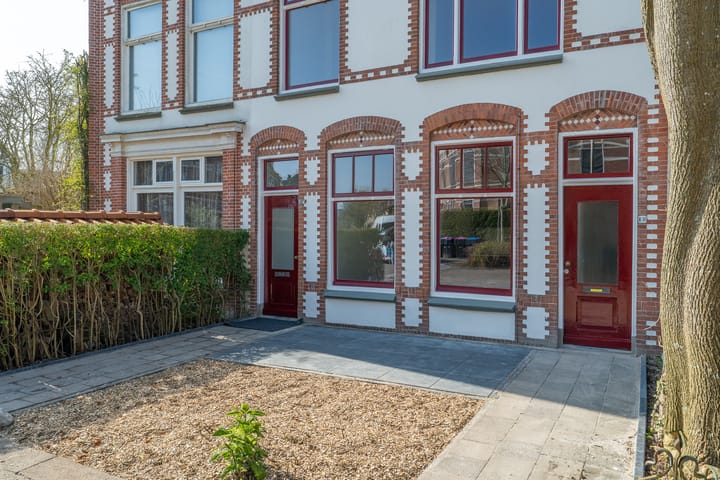 Photo 12 of Johan Willem Frisostraat 18