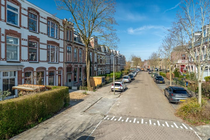 Photo 6 of Johan Willem Frisostraat 18