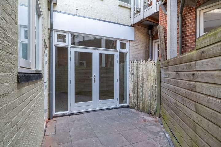 Photo 20 of Johan Willem Frisostraat 18