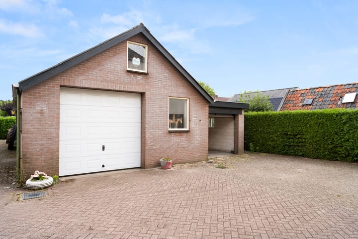 Foto 3 van Dorpsstraat 64