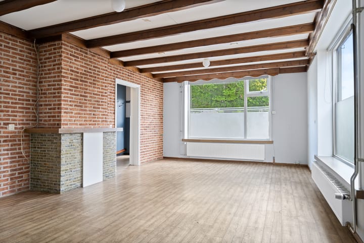 Foto 19 van Dorpsstraat 64