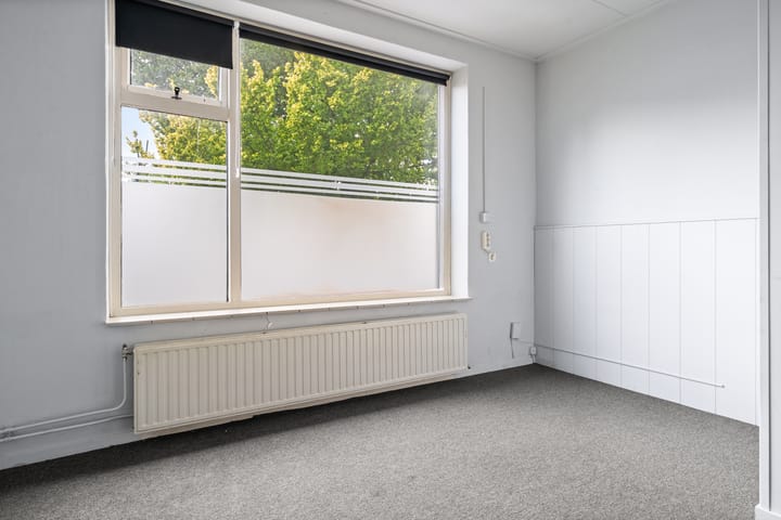 Foto 24 van Dorpsstraat 64