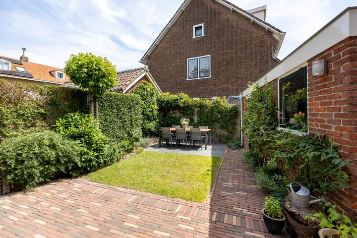 Foto 3 van Van Riebeecklaan 27