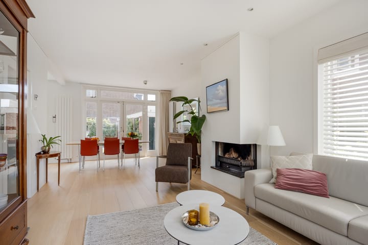 Foto 6 van Van Riebeecklaan 27