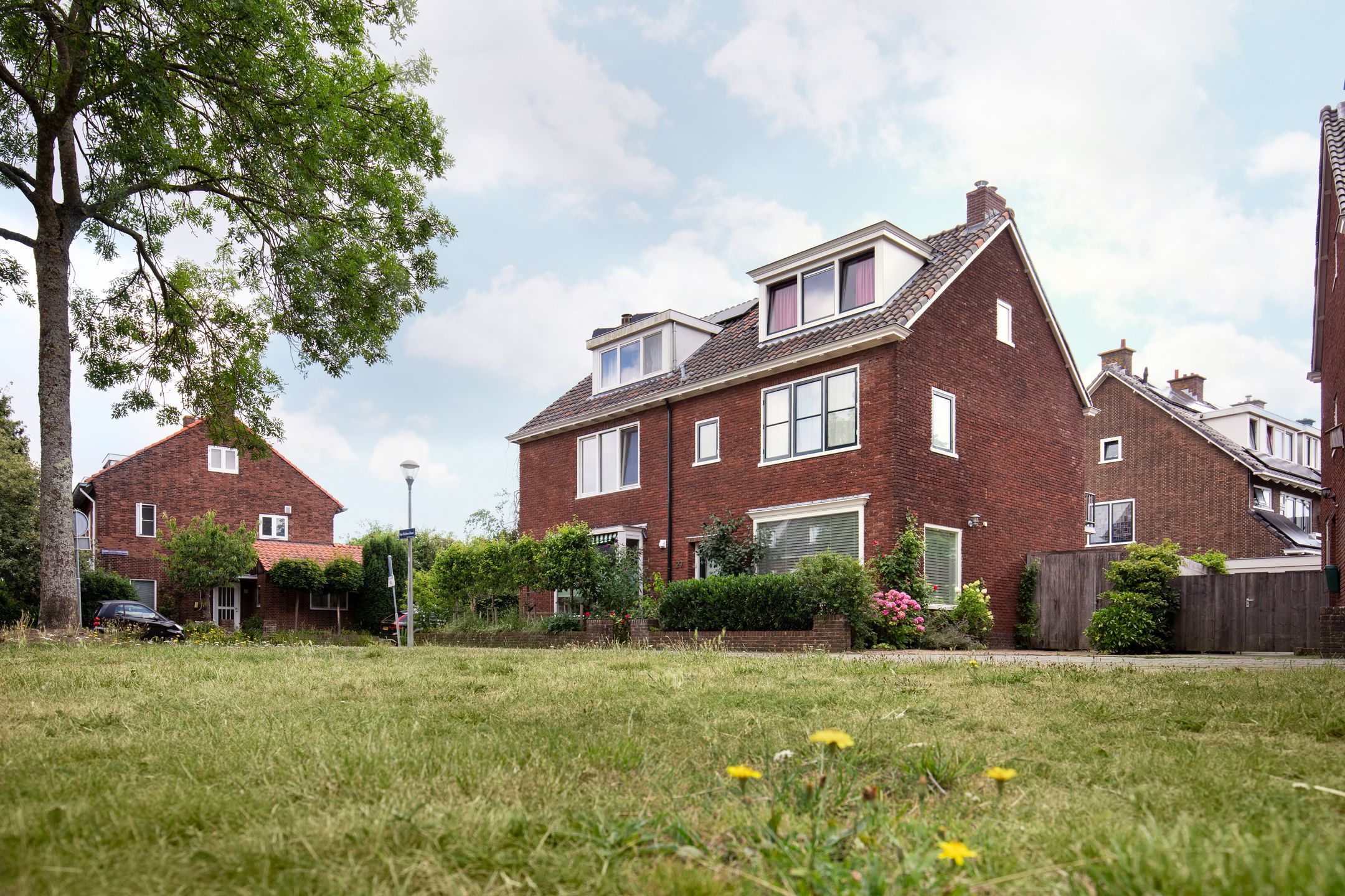 Foto 30 van Van Riebeecklaan 27