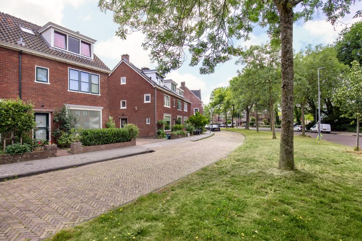 Foto 32 van Van Riebeecklaan 27