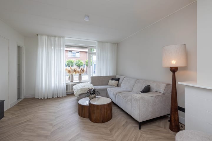 Foto 5 van Theresiastraat 6