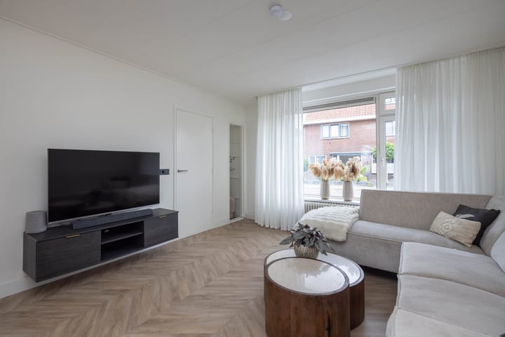 Foto 2 van Theresiastraat 6