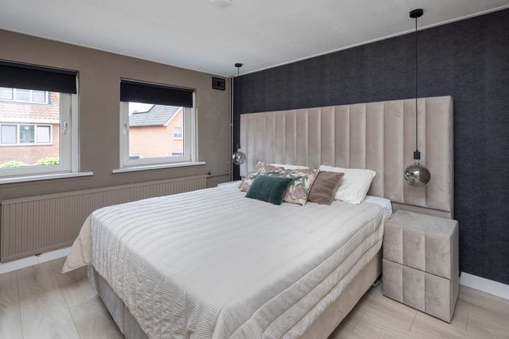 Foto 17 van Theresiastraat 6