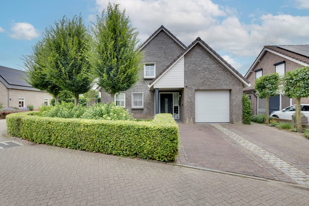 Foto 1 van Hoveniersstraat 9