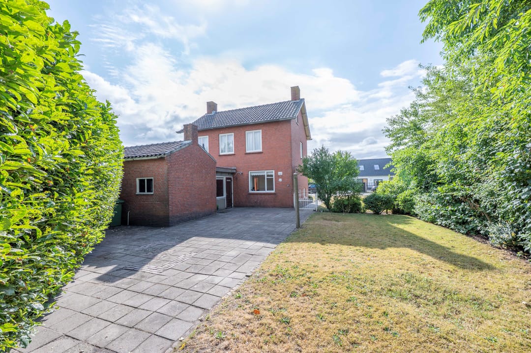 Photo 23 of Bovenstraat 76