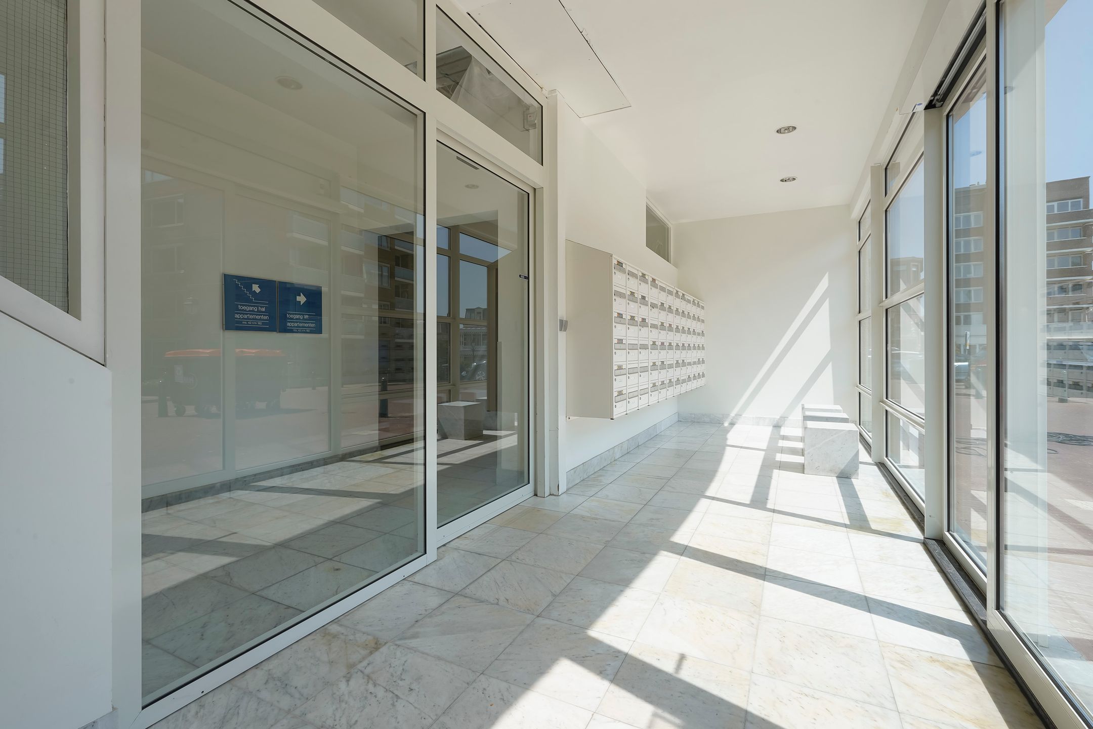 Apartment in 's-Gravenhage, Scheveningen - View 5