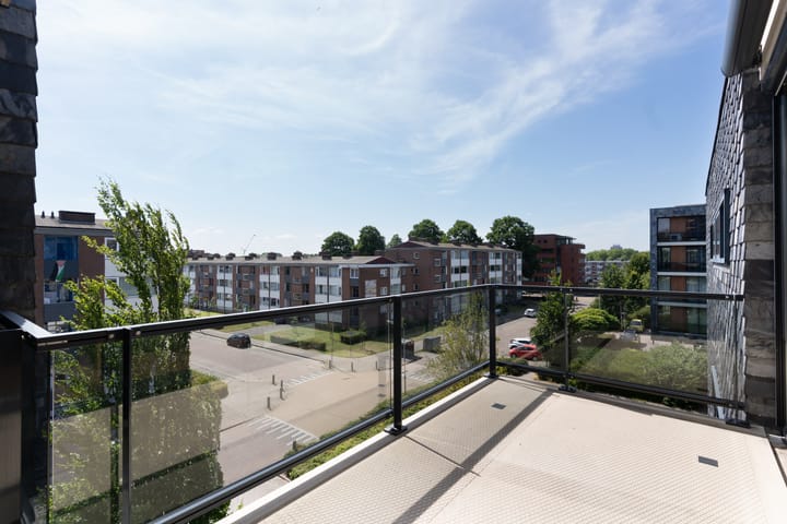 Foto 16 van Saturnusstraat 531