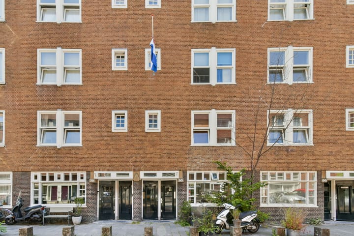 Photo 2 of Van Bossestraat 68-H