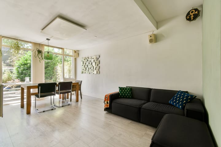 Photo 3 of Van Bossestraat 68-H