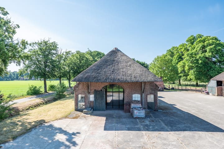 Foto 11 van Roovertsebaan 3