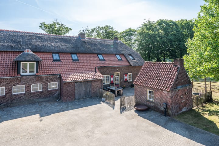 Foto 45 van Roovertsebaan 3