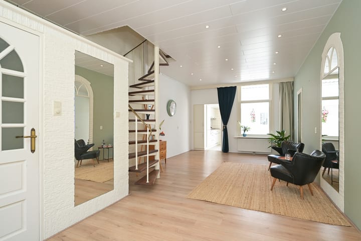 Foto 15 van Jacobastraat 126