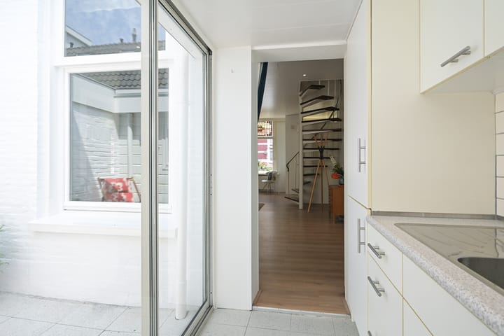 Foto 22 van Jacobastraat 126