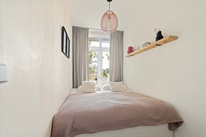 Foto 25 van Van Gentstraat 14-2