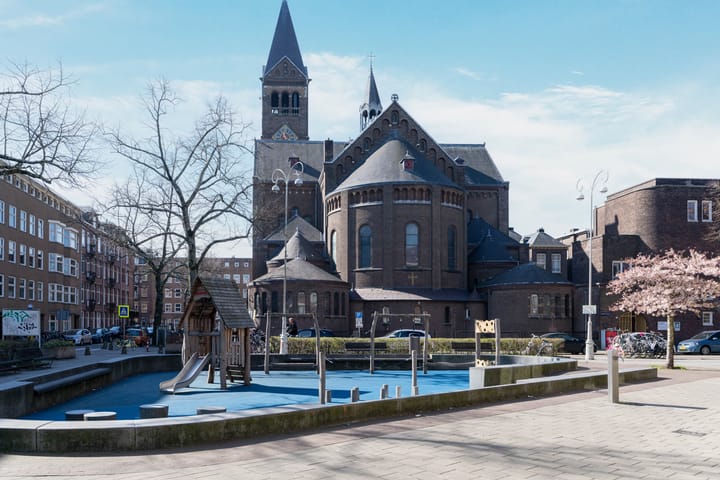 Foto 33 van Van Gentstraat 14-2