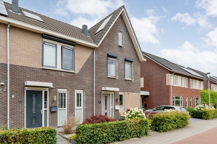 Foto 30 van Jongsmalaan 19