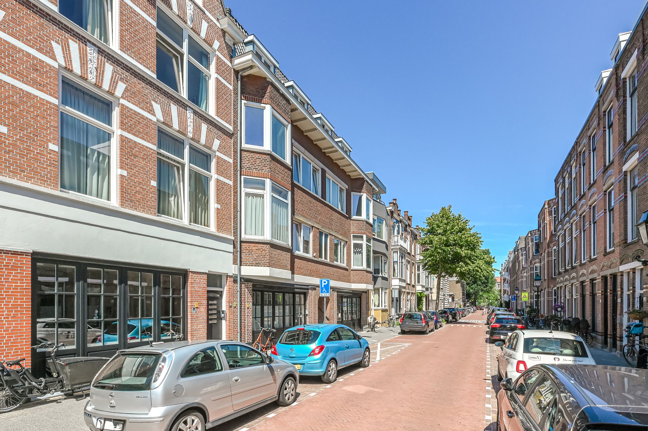 Photo 30 of Hollanderstraat 57