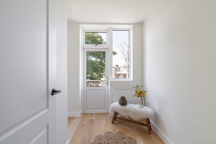 Photo 19 of De la Reyweg 29