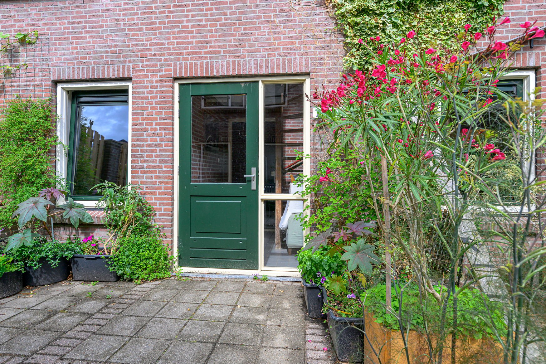 Foto 9 van Lindegracht 26