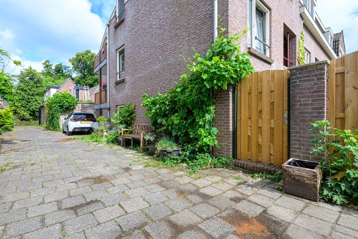 Foto 19 van Lindegracht 26