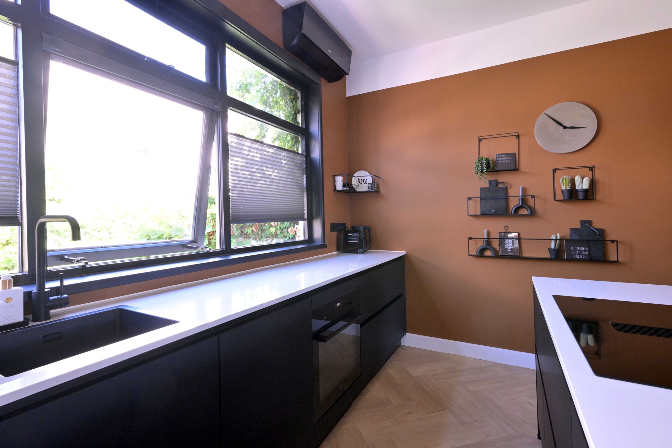 Photo 12 of Vijfmorgenstraat 3