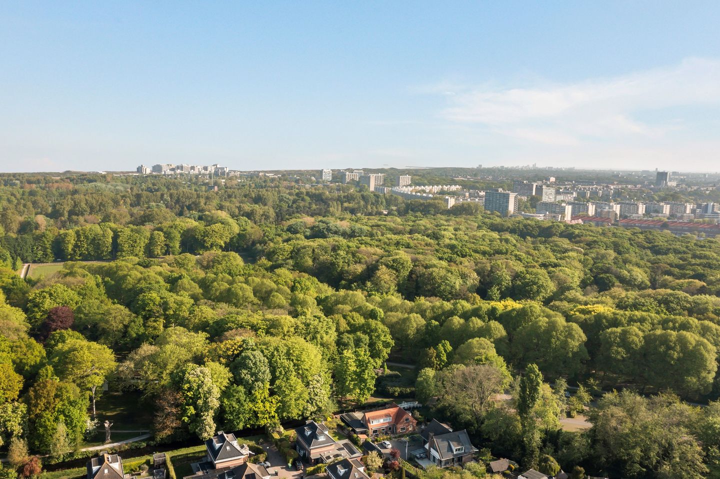 Foto 100 van Monsterseweg 15-A