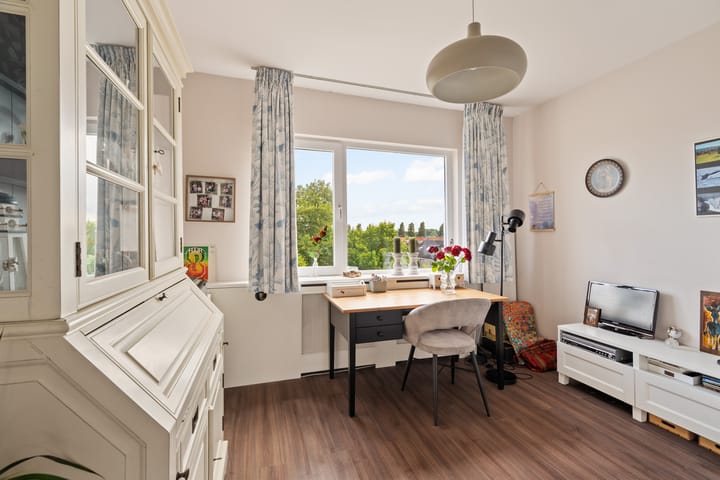 Foto 13 van Salviahof 61