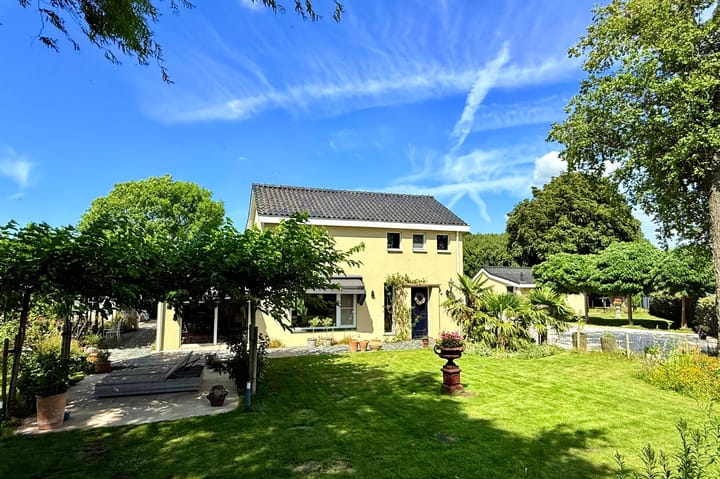 Foto 2 van Hageweg 12