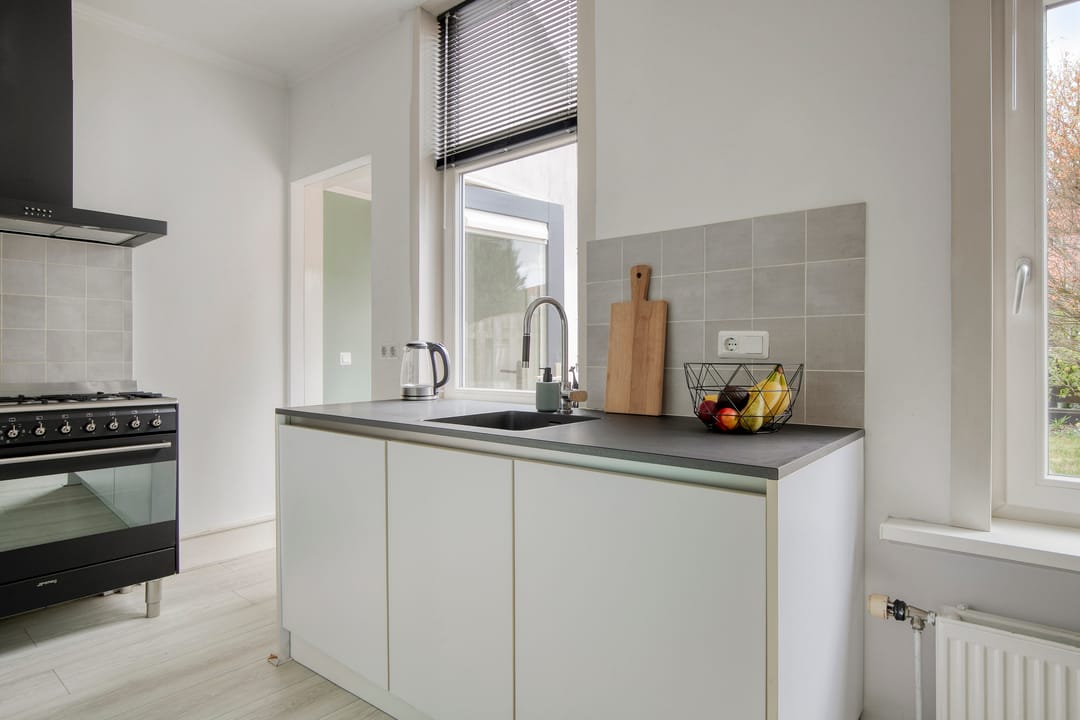 Foto 13 van Emmastraat 10