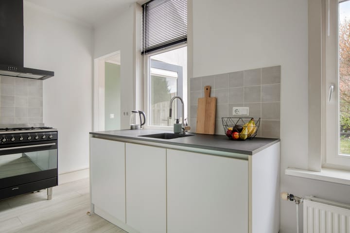 Foto 13 van Emmastraat 10