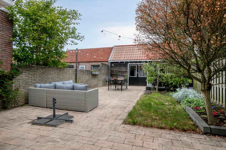 Foto 25 van Emmastraat 10