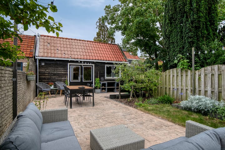 Foto 26 van Emmastraat 10