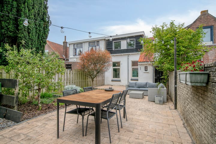 Foto 29 van Emmastraat 10