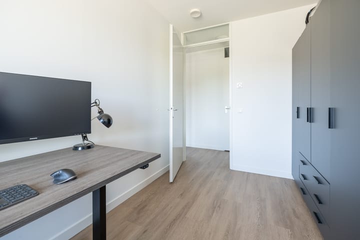 Foto 21 van C. Lofstraat 47