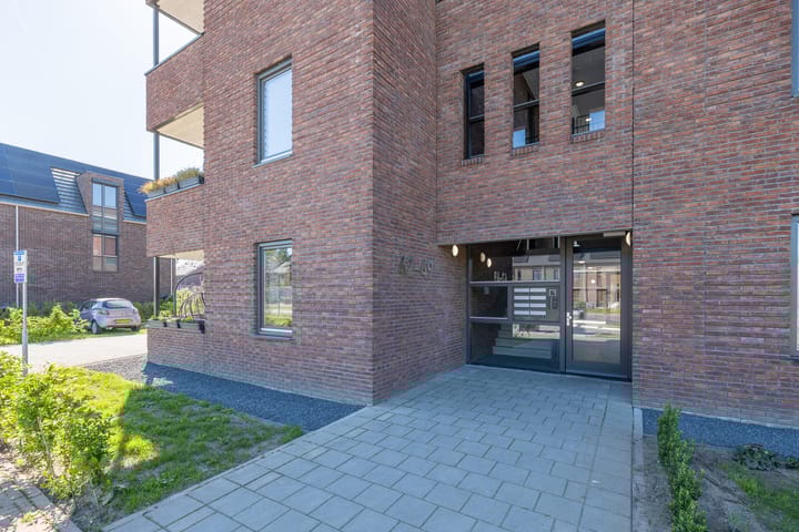 Foto 34 van C. Lofstraat 47