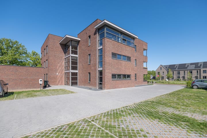 Foto 36 van C. Lofstraat 47